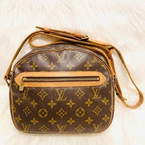 Authentic Louis Vuitton Senlis
